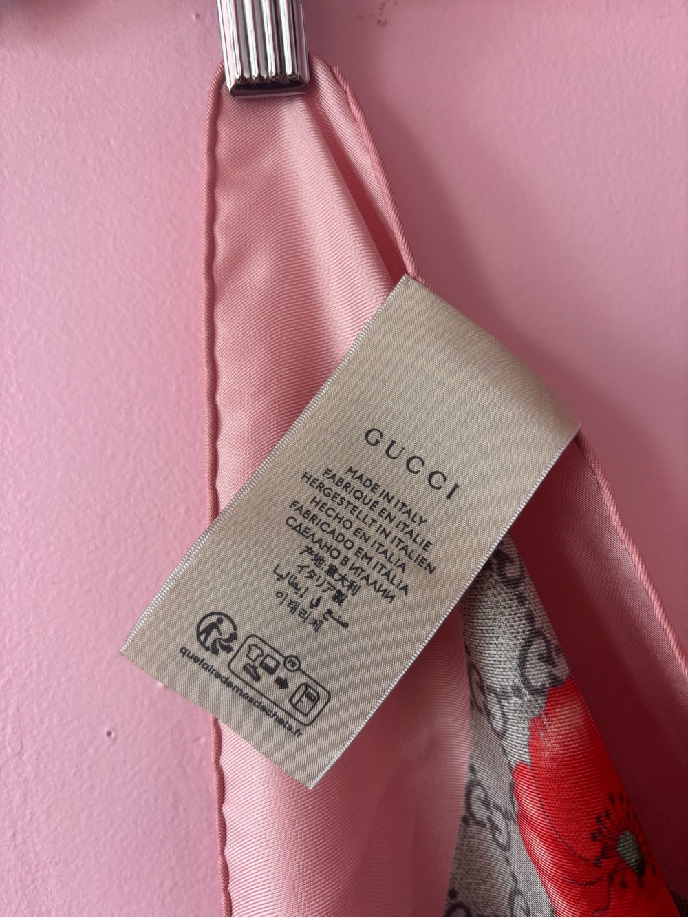 Gucci Flora print silk scarf - Picture 10 of 16